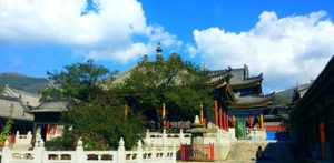 国内有哪些可以修行的寺庙啊 深圳学佛道场